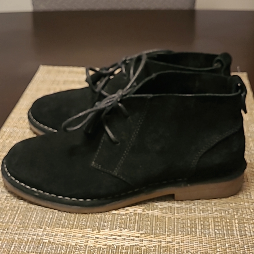 Hush Puppies Suede booties